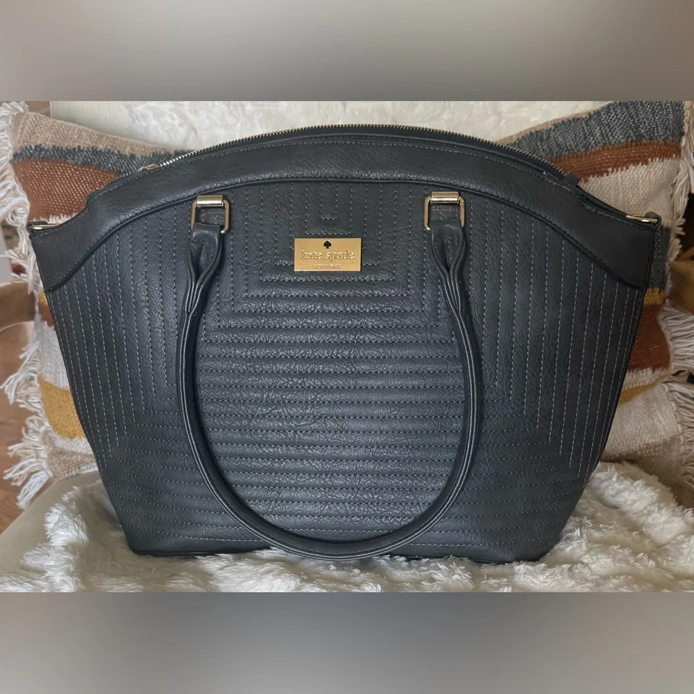 Kate Spade New York Quilted Leather Satchel Gray Large Top Handle Bag Gold HW - Picture 2 of 11
